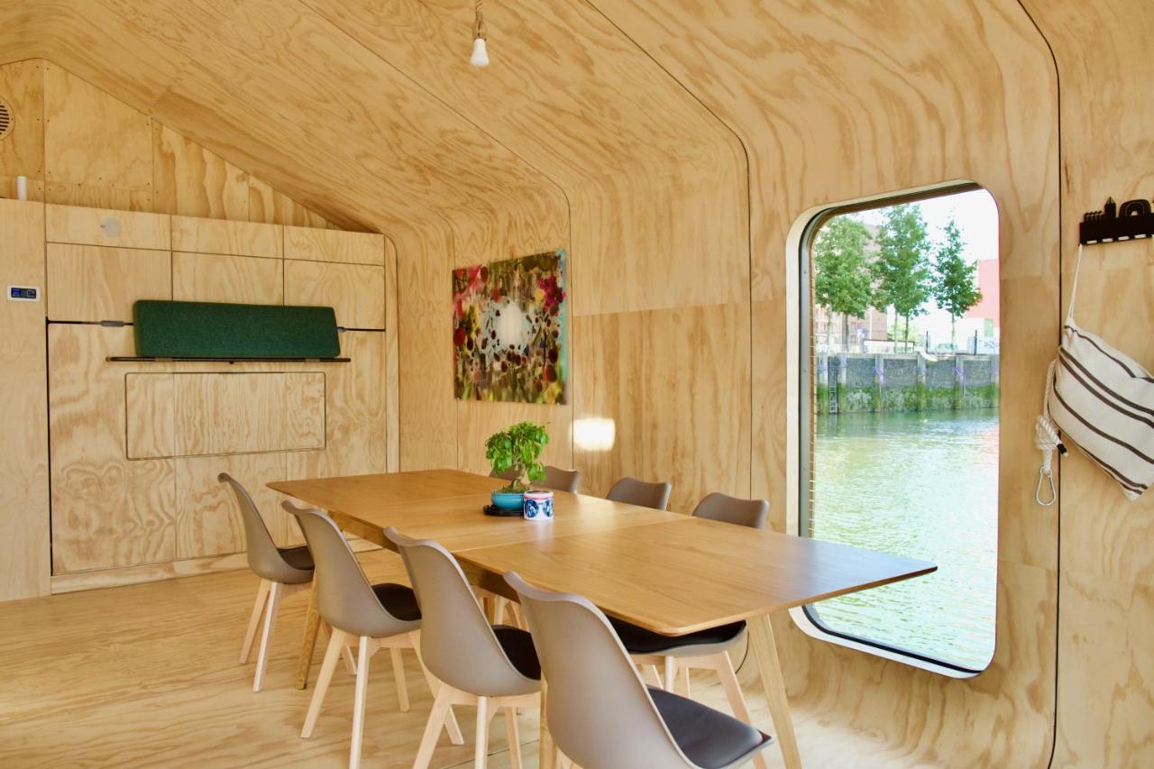 Villa Wikkelboats At Floating Rotterdam Rijnhaven Exterior foto